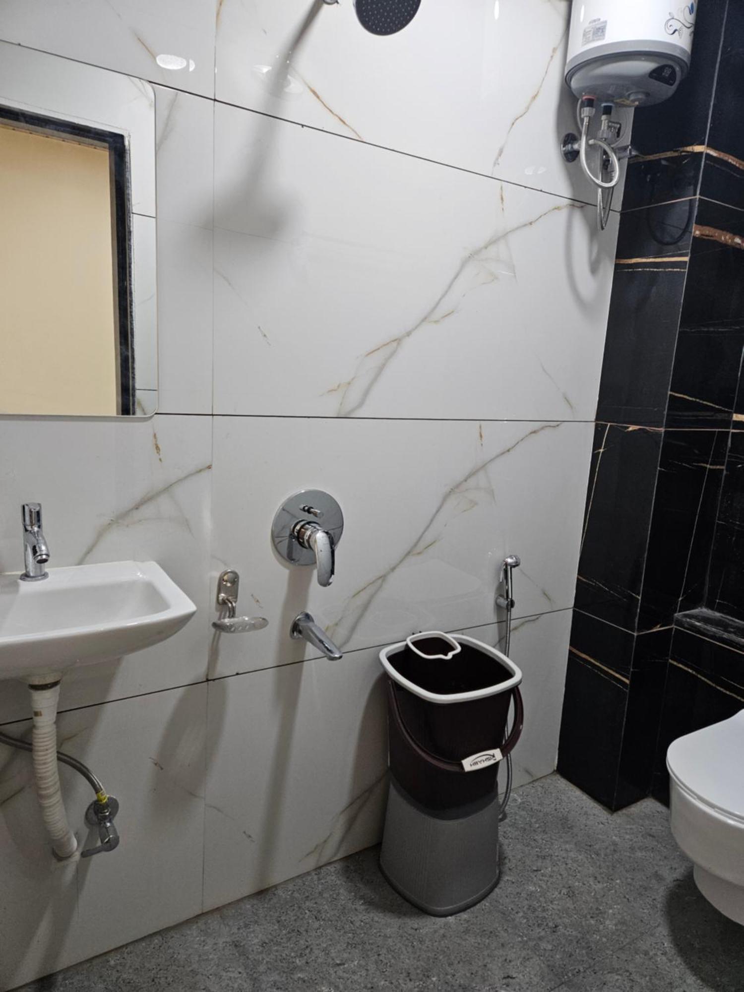 Shri Shiv Ganga Bhakt Niwas Otel Ujjain Dış mekan fotoğraf